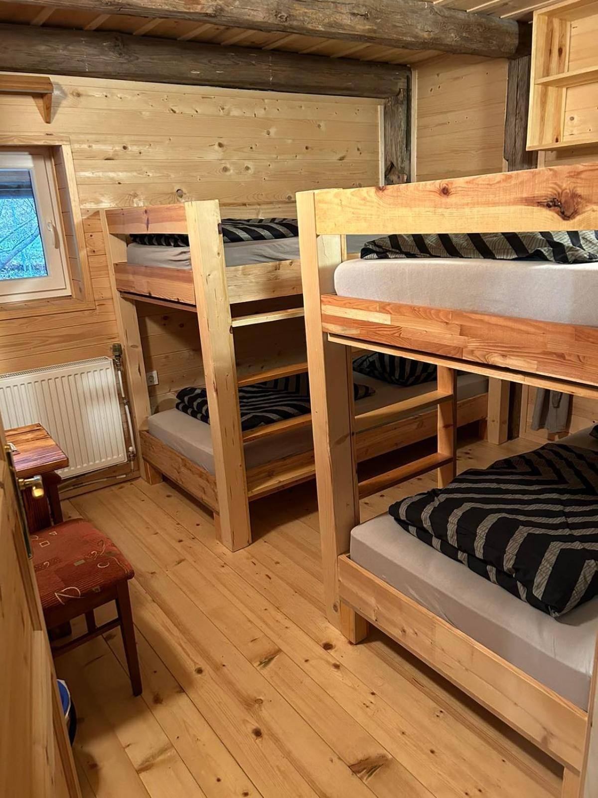 House Jaro & Camp Jaro Guest House Велене Екстериор снимка